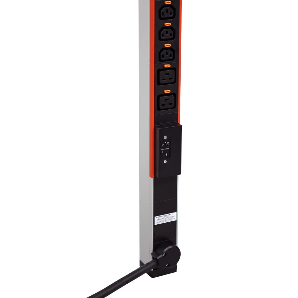 PDU 19" ZERO-U MONOF 32A P/RACK C/CABLE Y ENCHUFE LCS3 646016