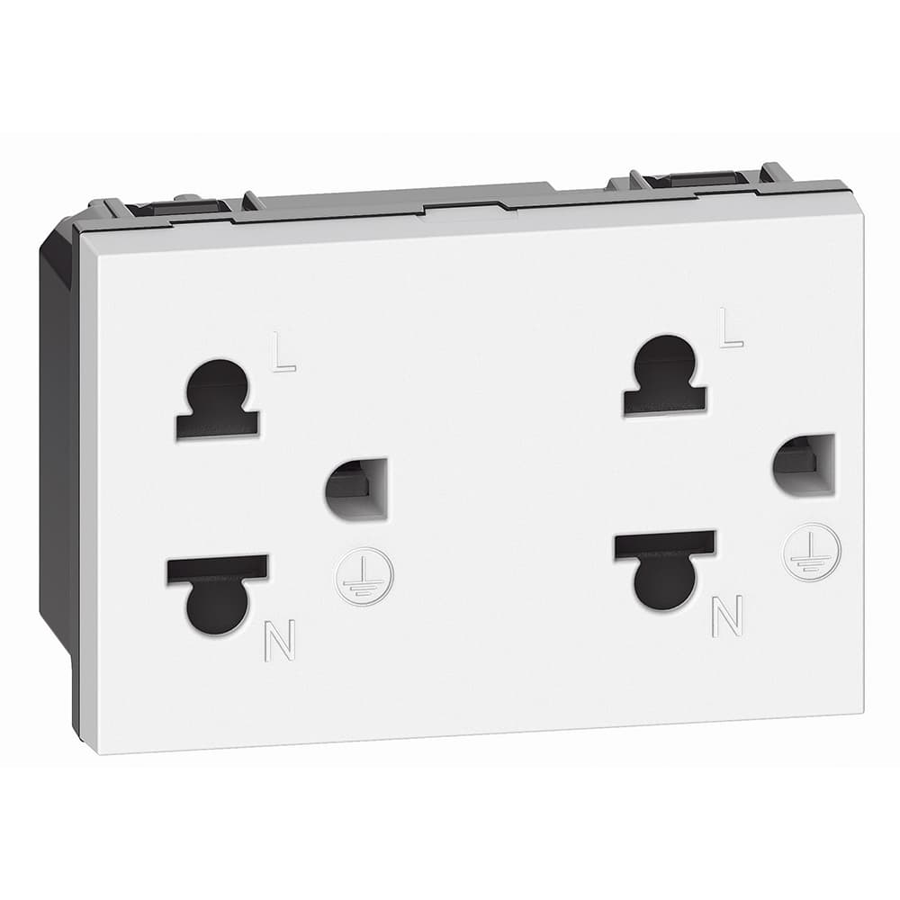 DADO TOMACORRIENTE UNIVERSAL DOBLE 3 MOD BLANCO 2P+T 16A 250V LIVING NOW KW4185