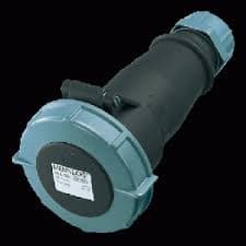 TOMA INDUSTRIAL AEREO 3P+T 16A 500V NEGRO 7H IP67 545