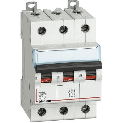 INTERRUPTOR AUT TERMOMAG P/RIEL 3P 40A 220/400VAC 10/6KA BTDIN FN830YC40P-Q