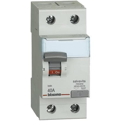 INTERRUPTOR DIFERENCIAL 2P 40A 230VAC 30MA TIPO AC STD SALVAVITA G7230AC40