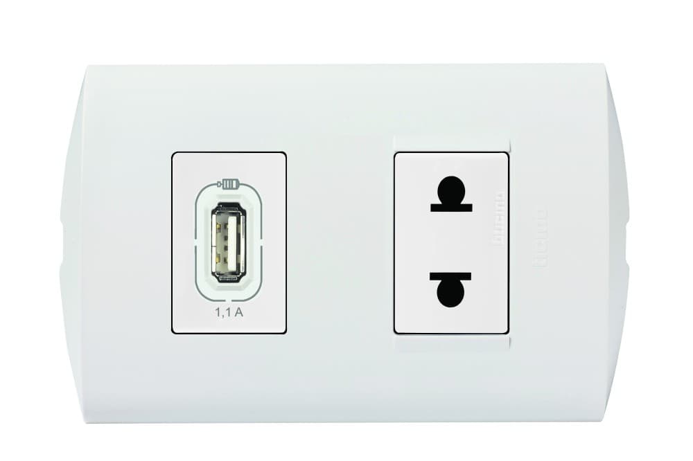 TOMA CARGADOR USB + TOMA UNIVERSAL 2P BLANCA PLACA BLANCA MODUS STYLE AE2212USBE1B