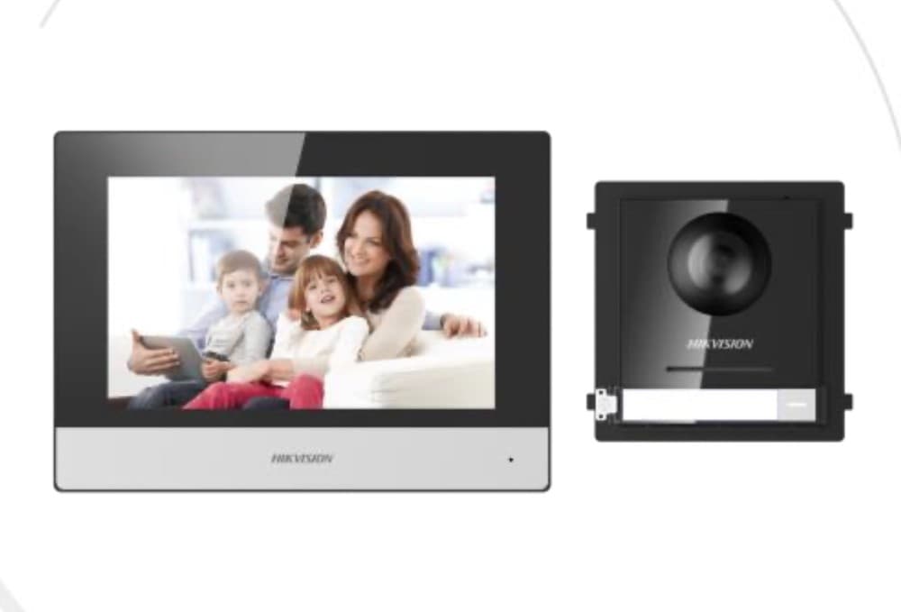 KIT VIDEO PORTERO IP VILLA (DS-KD8003-IME1/DS-KH6320-WTE1/SWITCH POR 4P/MICROSD 16GB) DSKIS602