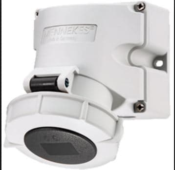 TOMA INDUSTRIAL ADOSABLE 3P+T 32A 500V NEGRO 7H IP67 9373